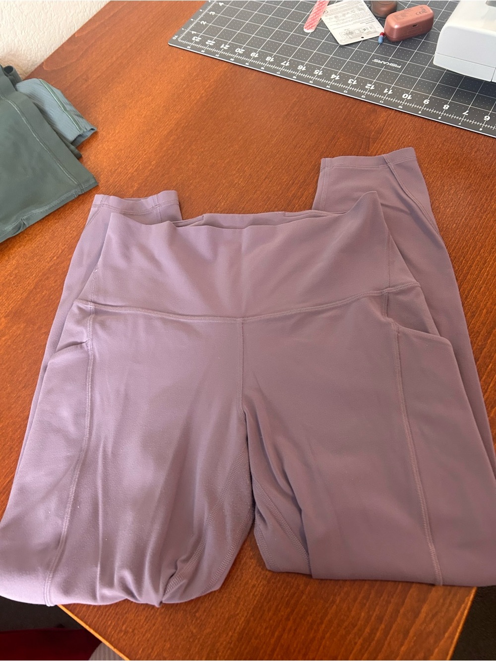 Lululemon Lavender High Rise Leggings Side Pockets